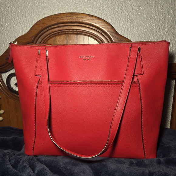 kate spade Handbags - Kate Spade New York Cameron Pocket Tote bag